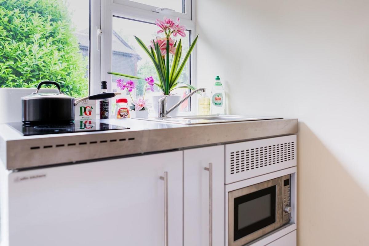 New Snug Doubleensuite In Central Forest Row Exteriör bild